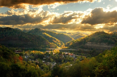 Hazard is Building a Diverse Economy & Community With a High Quality of Life Photo