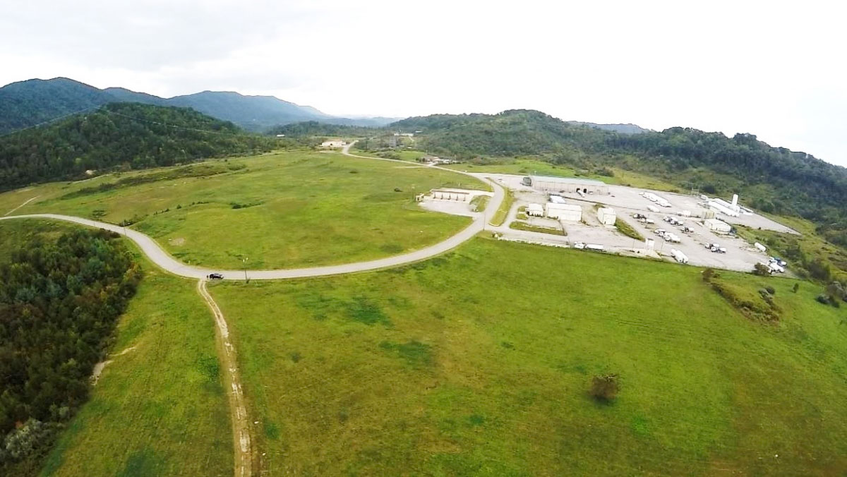 Gateway Industrial Park image