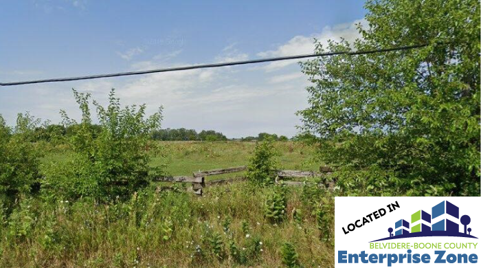 Main Photo For 2 Parcels Available, 194 Acres