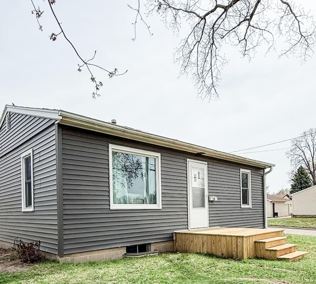 AirBnb The Cozy Corner's Logo