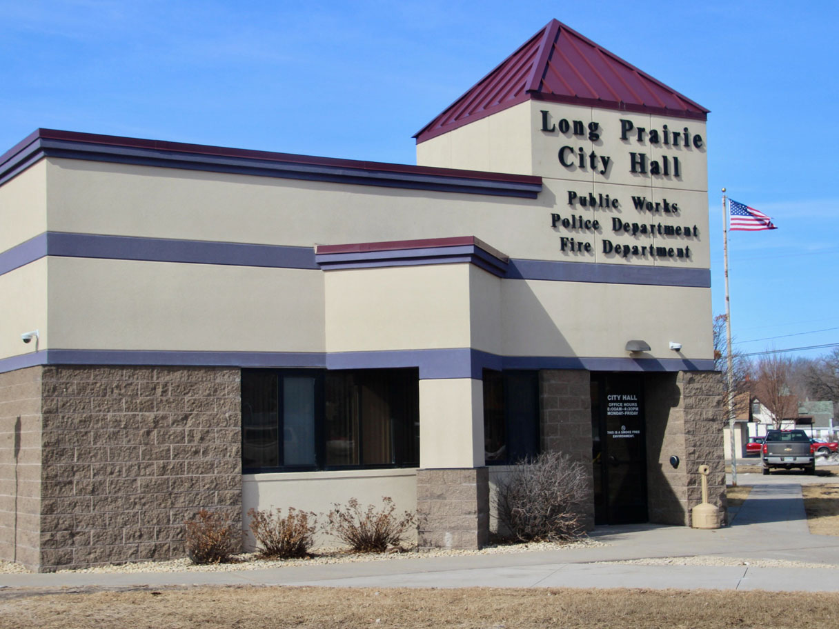 Long Paririe City Hall