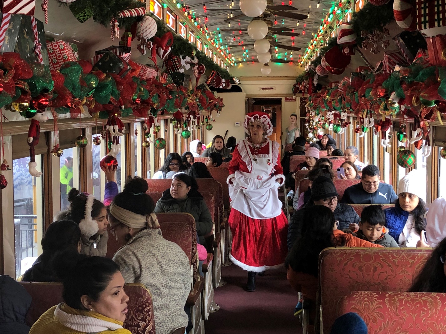 The Inside Track on Grapevine’s Beloved North Pole Express Main Photo