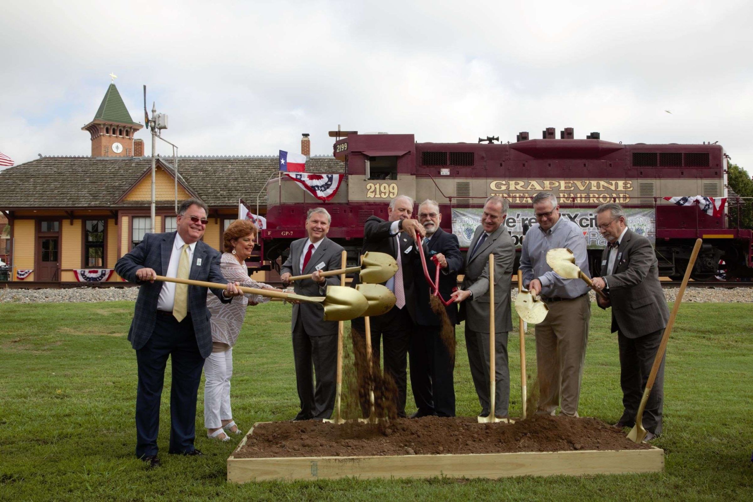 Urban Rail Drives Development in Grapevine’s Historic District Photo
