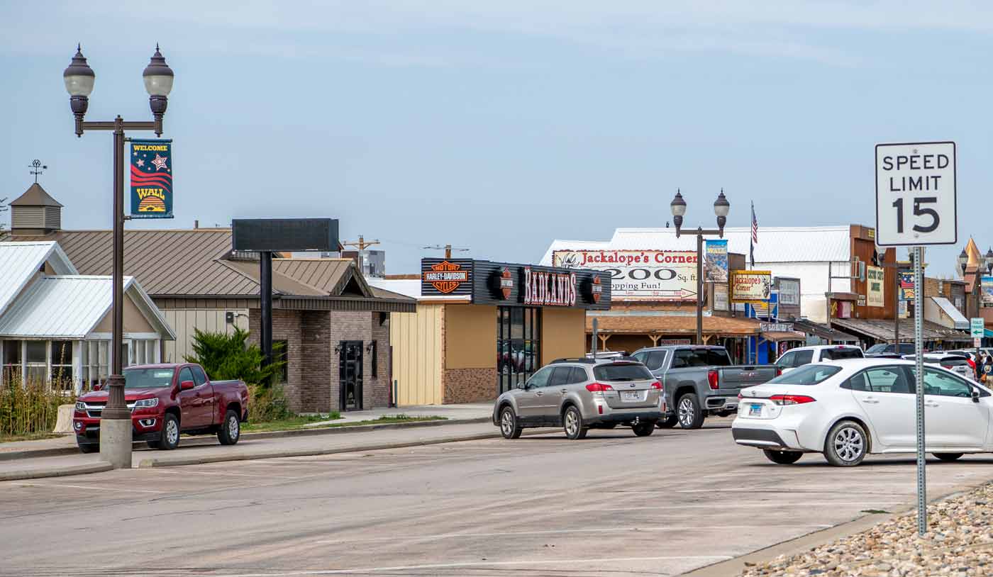 business storefronts in Wall, SD