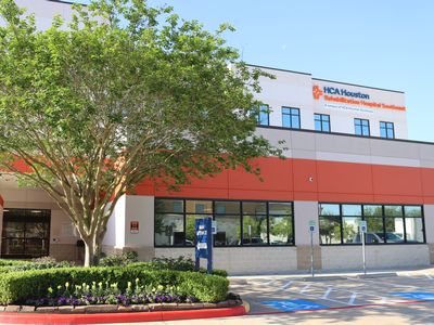 HCA Houston Healthcare Southeast extends campus, opens new inpatient rehabilitation hospital Photo