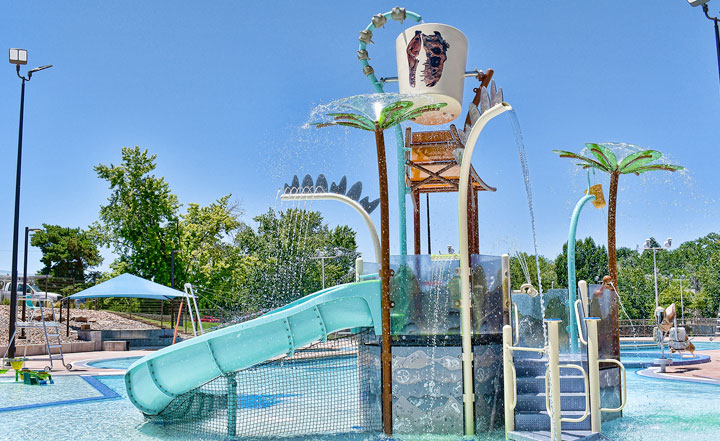 water park