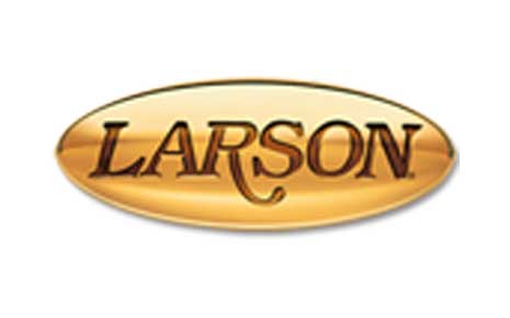 Larson Manufacturing's Logo