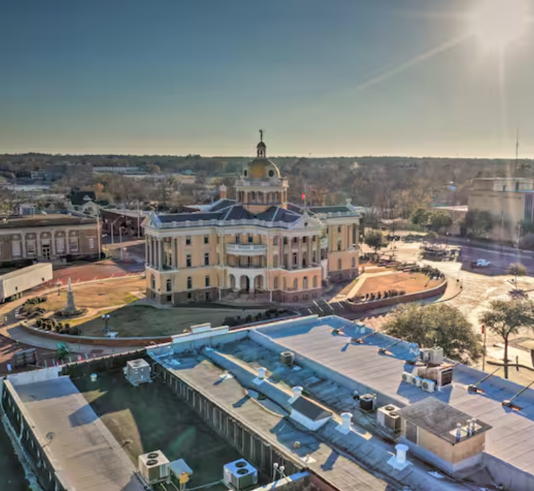 Fueling the Dream: How Marshall Empowers Entrepreneurs to Build a Stronger Economy Main Photo