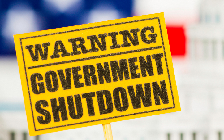 Federal Government Shutdown: What Contractors Must Do Now Main Photo