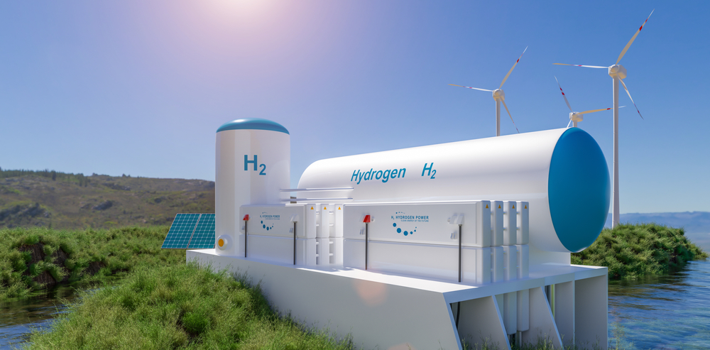 RE Magazine: Hydrogen Power – Co-ops Are Helping a New Fuel Industry Grow Main Photo