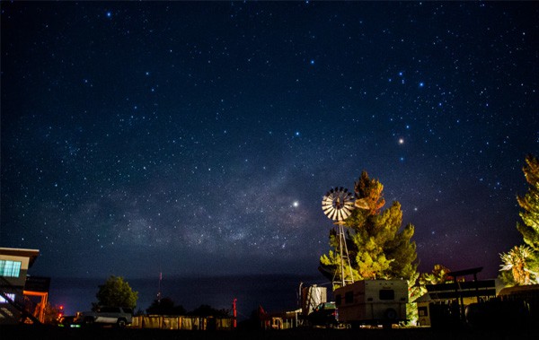 night sky in Gainesville, TX