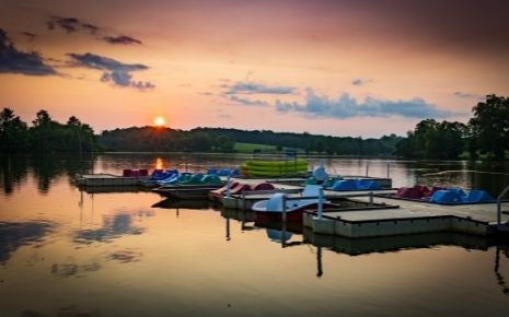 Dock Your Own Boat or Rent Photo