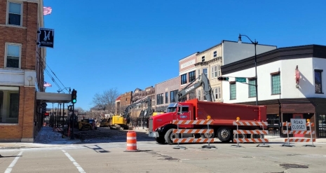 Small Businesses Remain Open During East Grand Avenue Reconstruction Project Main Photo