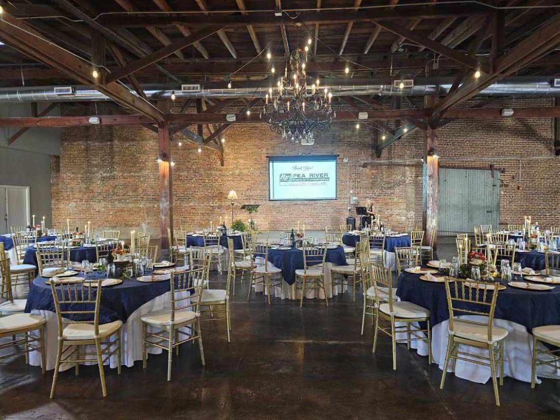 Click the Ozark-Dale County EDC Celebrates 15 Years With an Evening of Appreciation Slide Photo to Open
