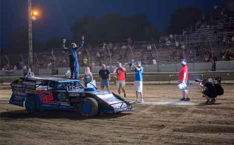 Dacotah Speedway Photo