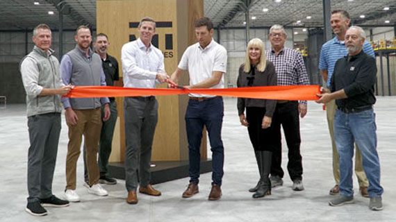 Bowie International Ad