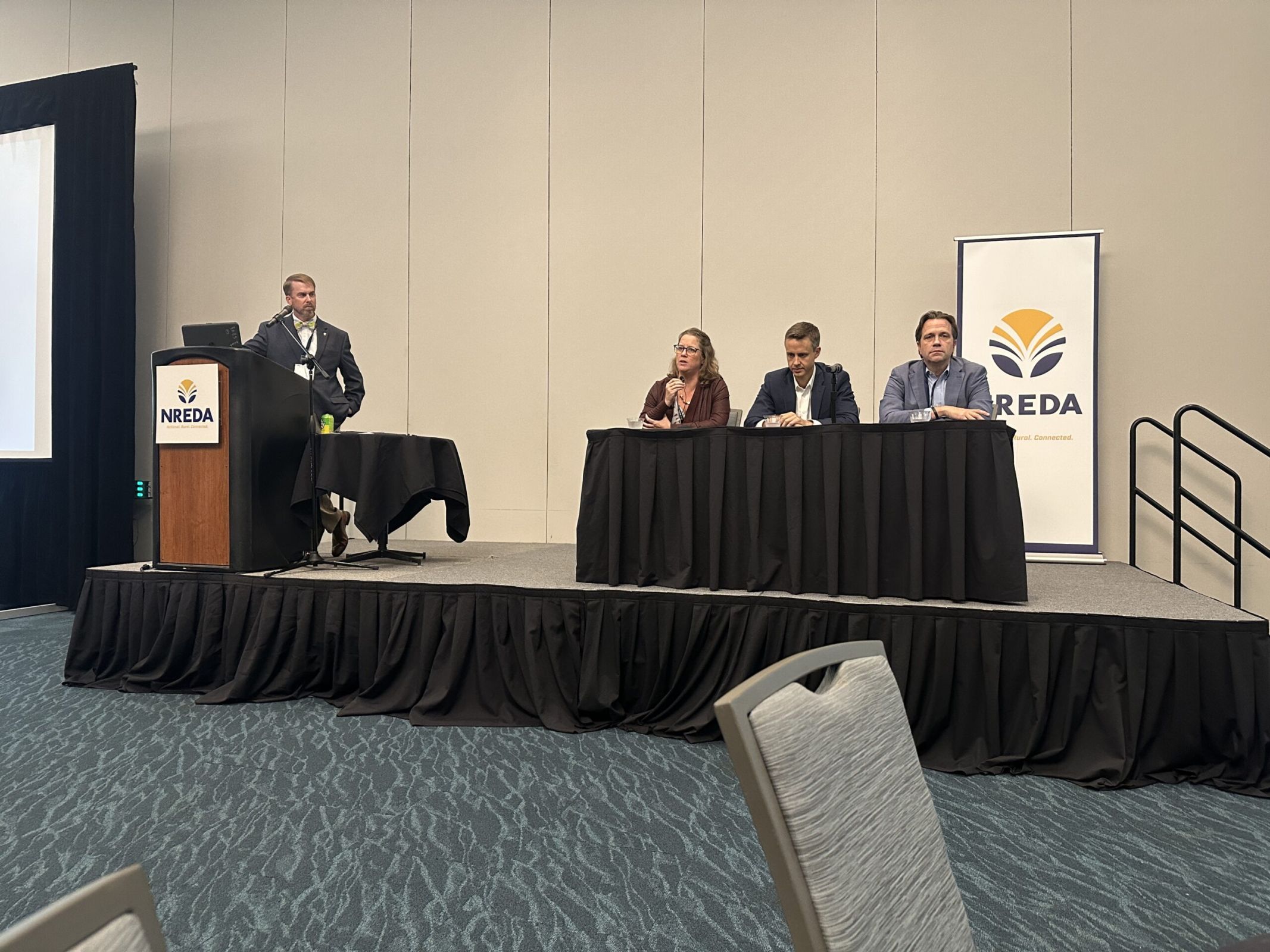 Richard Blackwell of Agracel, Inc., left, moderates a panel on site selection featuring Michaela Martin of Site Selection Group, John Longshore of Newmark Global Corporate Services, and Ford Graham of McGuireWoods Consulting.