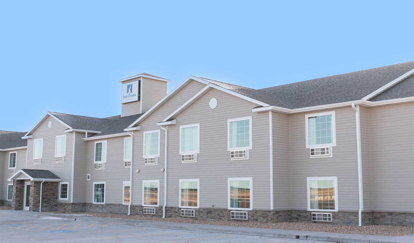 Exterior of the Iron Creek Hotel in Upton, WY