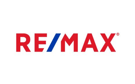 RE/MAX Realty Professionals's Logo