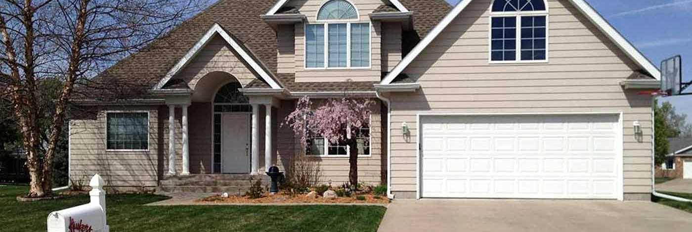 well-kept exterior of a suburban home