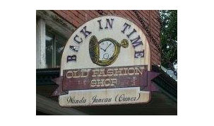 Back in Time's Logo