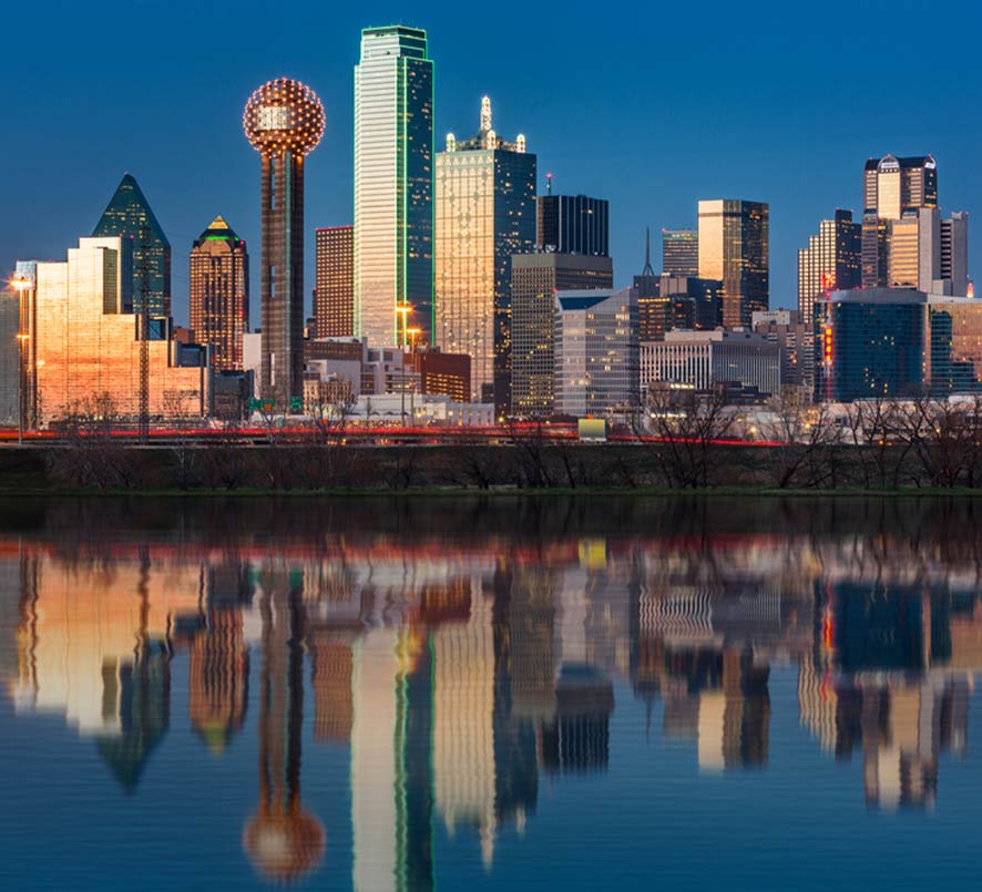 dallas buildings with reunion tower