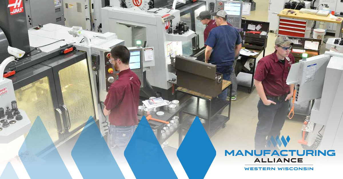 How Does the Manufacturing Alliance Support Students and Families in Western Wisconsin? Photo