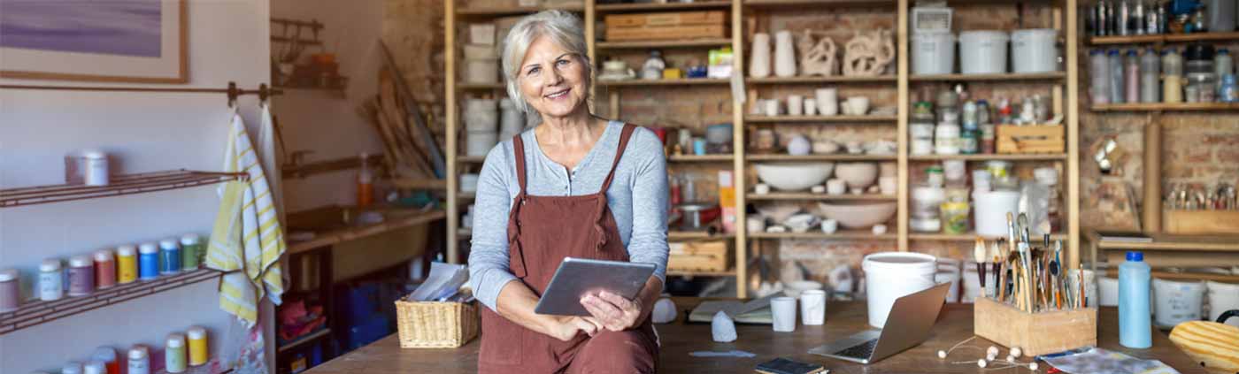 female artist small business owner