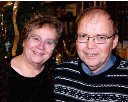 Click the Farewell Reception honoring Jim and Jody Moritz slide photo to open