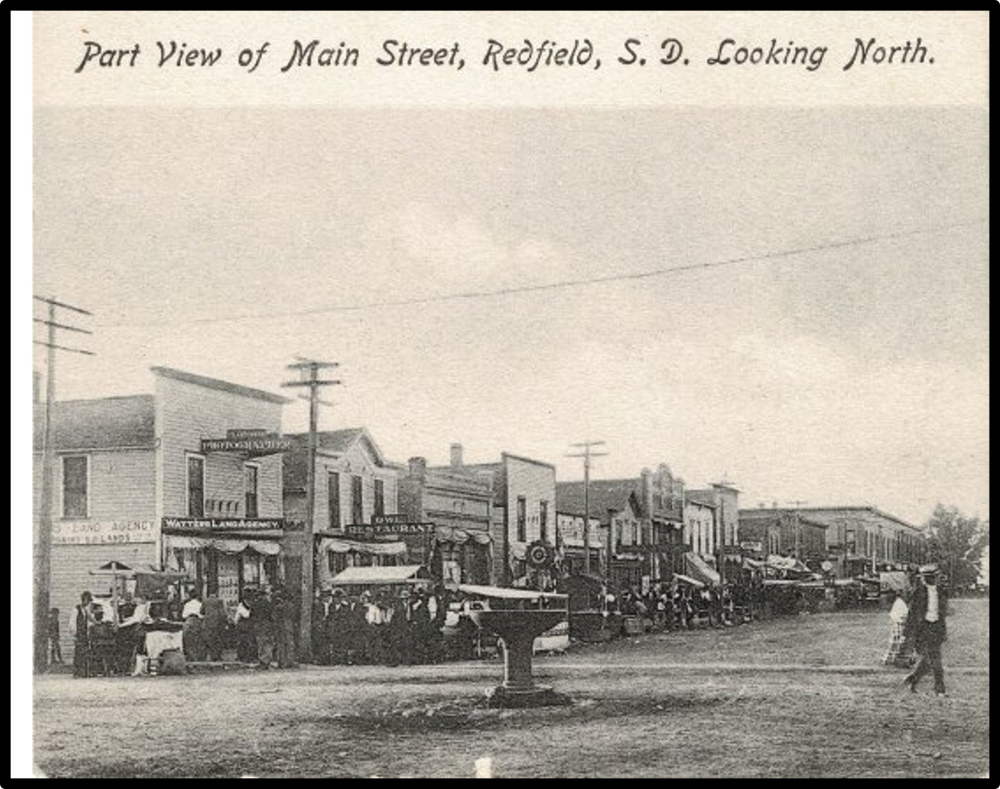 Click here to open 624 Main Street - Alley Cuts