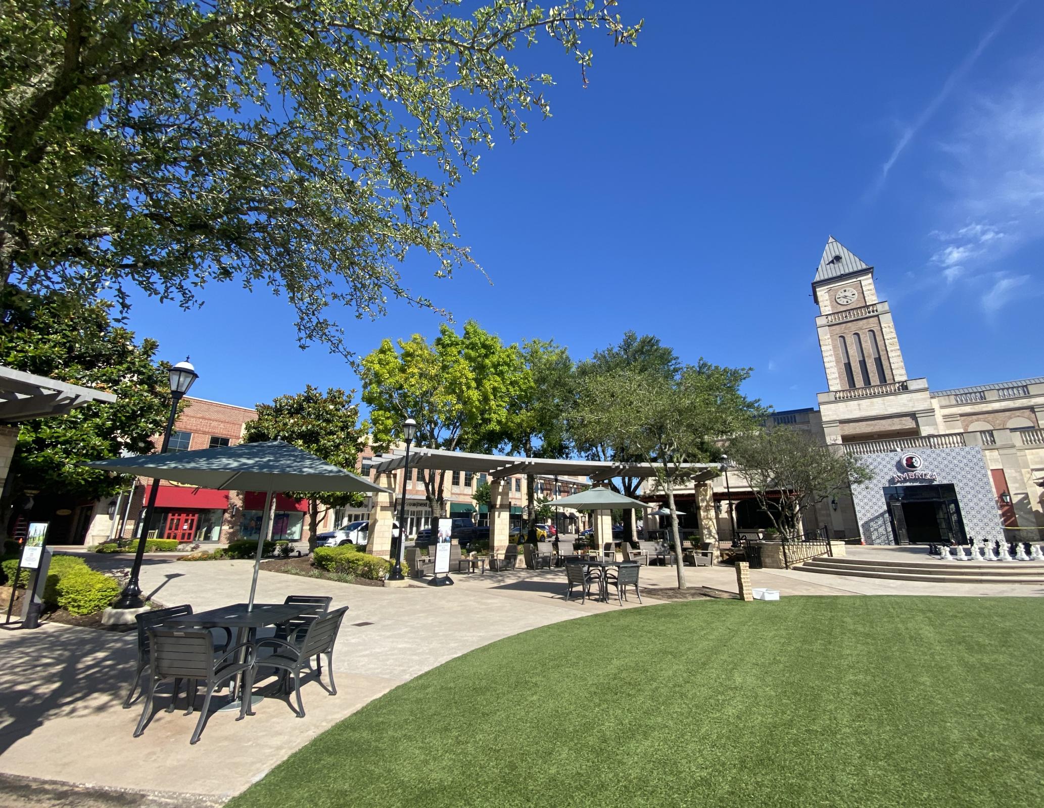 2021's Top 10 Retail Experiences: No. 6 La Centerra At Cinco Ranch Photo