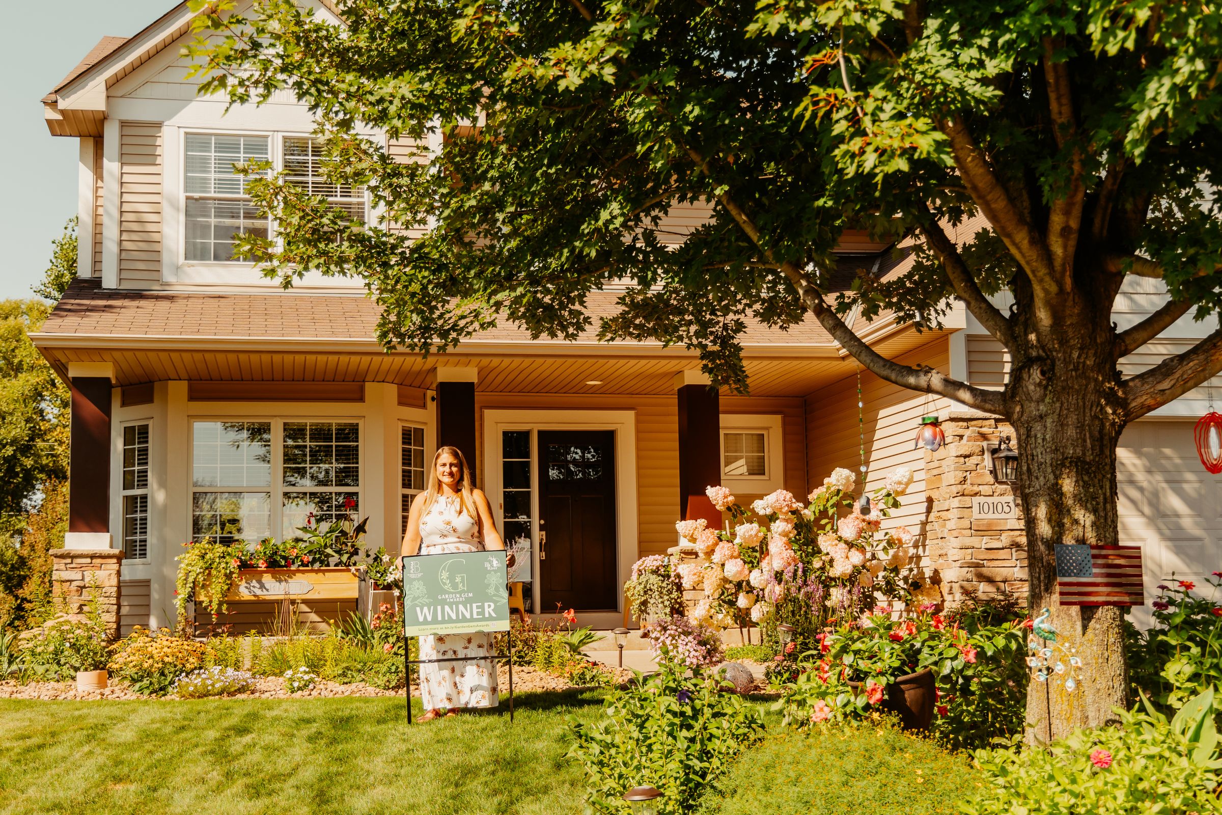 Single Family Built 2000 or Later Photo