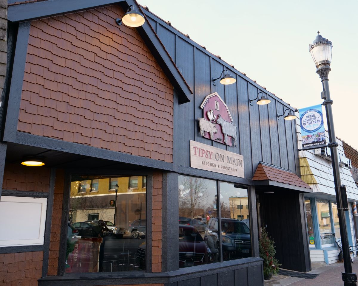 Click the Elk River Residents Can Eat at More Restaurants Than Ever With New Ones Opening in 2025 slide photo to open