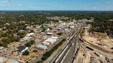 Now is a Great Time to Invest in Downtown Palestine Photo