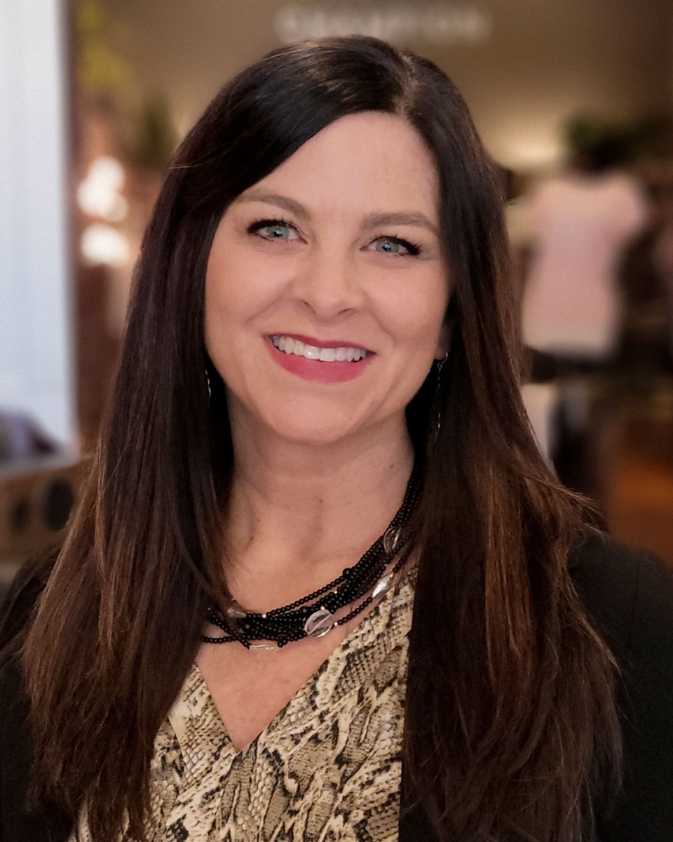 Profile Photo for Amy Donahoe