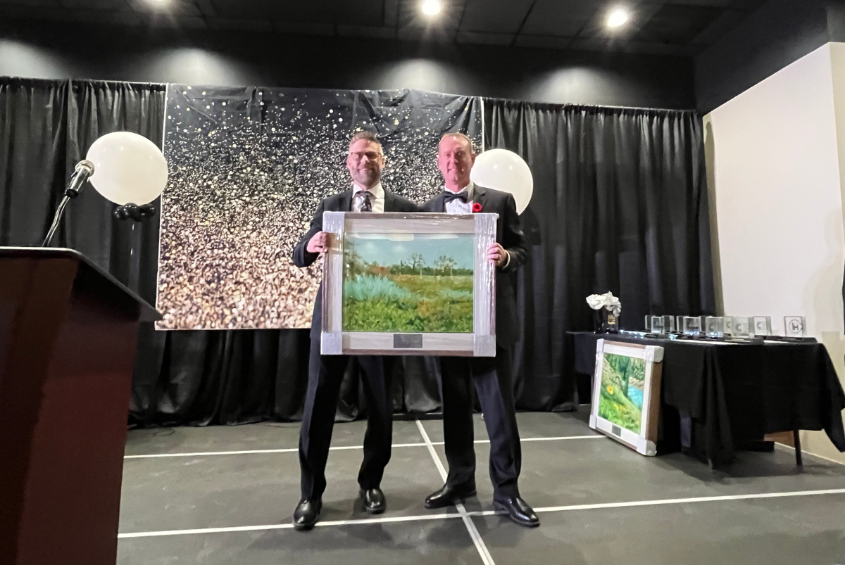 City recognizes Econolube with Community Spirit Award Photo