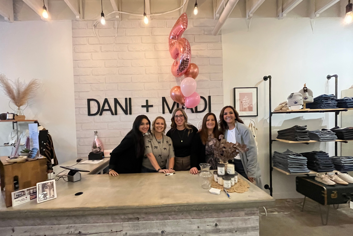 Dani + Madi - 5th Anniversary Photo