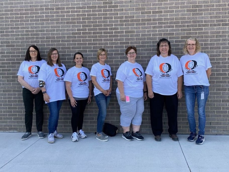 BPS tours new elementary Photo